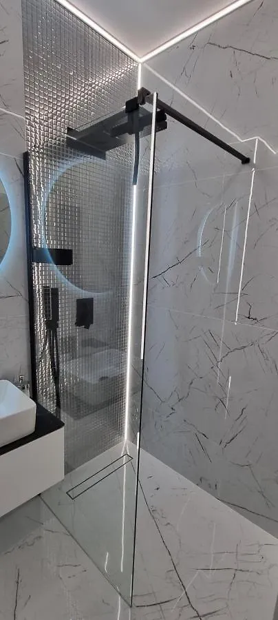 Apartament Vilda 2 포즈난 폴란드